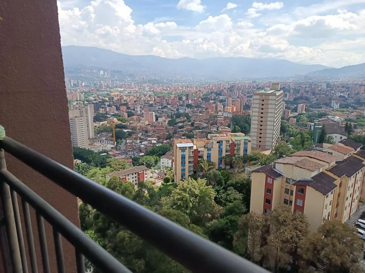 Apartamento Con Vistas A La Ciudad Medellin Colombia